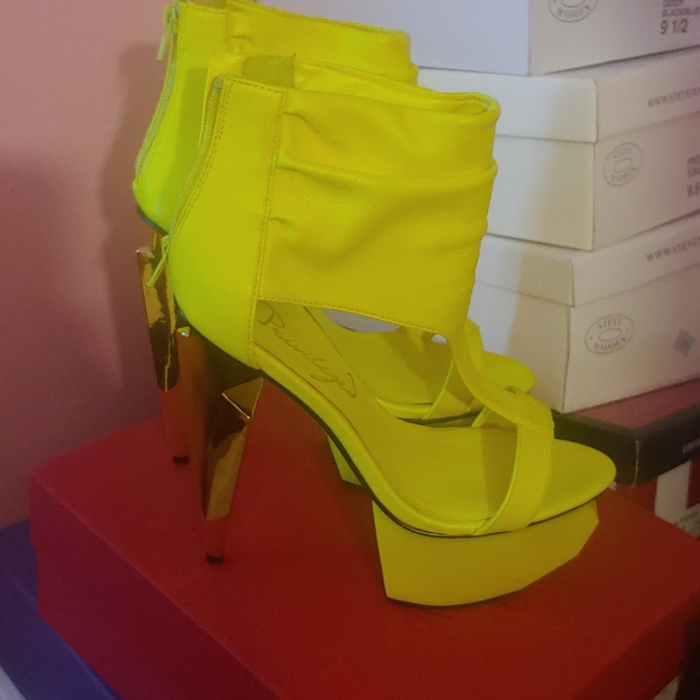 Shoes